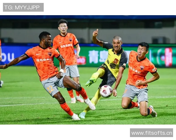 深圳足球队速度之争引发热议球迷观点各异谁能说服谁 深圳足球队速度之争引发热议球迷观点各异谁能说服谁